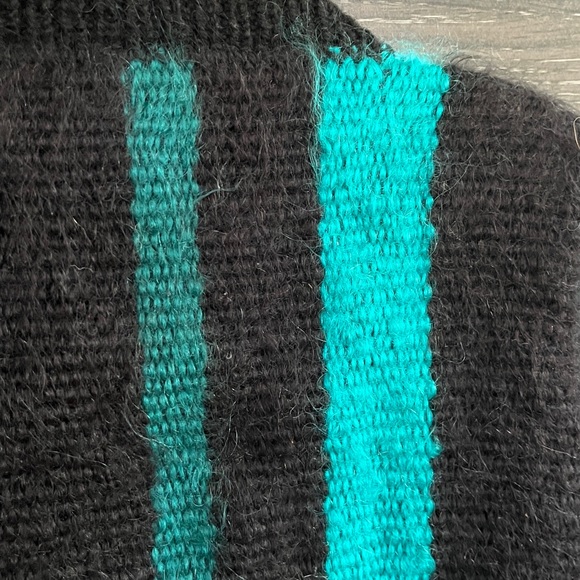 80’s Handknit Oversized Cardigan Mohair Wool & Nylon Balck with Blue XL-1X - Picture 9 of 10